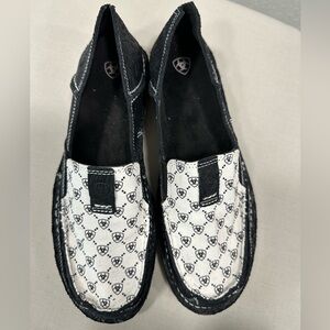 Ariat Women’s Cruiser Slip-Ons – Size 11B – NWOT